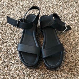 Black Platform Sandals